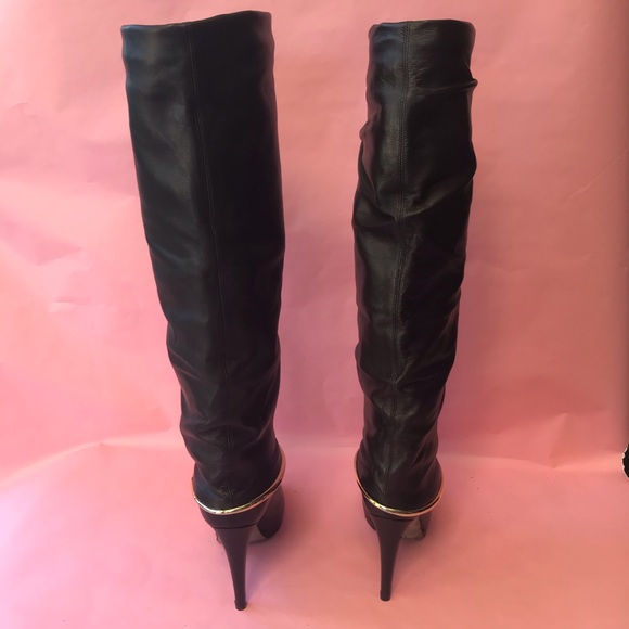 Black Sergio Rossi pull on leather boots in box